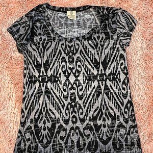 The Balance Collection by Marika | Yoga Shirt | Black, Grey